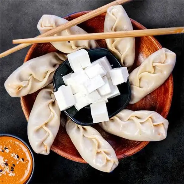 streetbites - Paneer momos