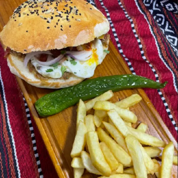 sultana-tunisian-restaurant - Sandwich Kafteji Tabouna