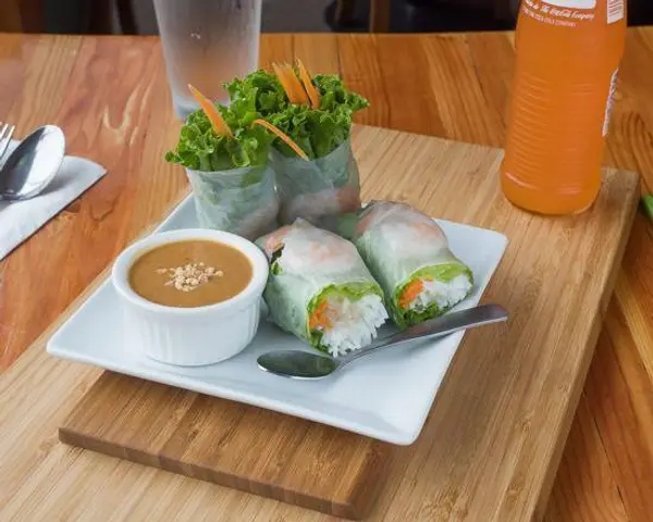 sunee-thai-lao-kitchen - Fresh Salad Rolls