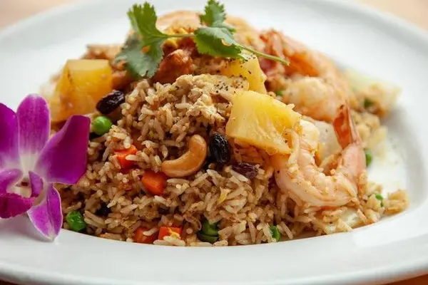 sunee-thai-lao-kitchen - Pineapple Fried Rice