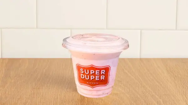 super-duper-burgers - KID SIZE STRAWBERRY SHORTCAKE SHAKE