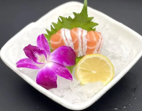 sushi-chef - Salmon belly Sashimi  (3 pcs)