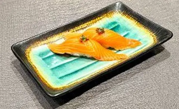 sushi-uma-inc - Sake Nigiri