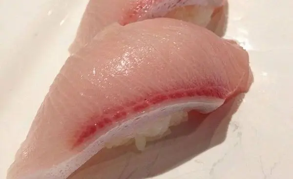 sushi-uma-inc - Hamachi Nigiri