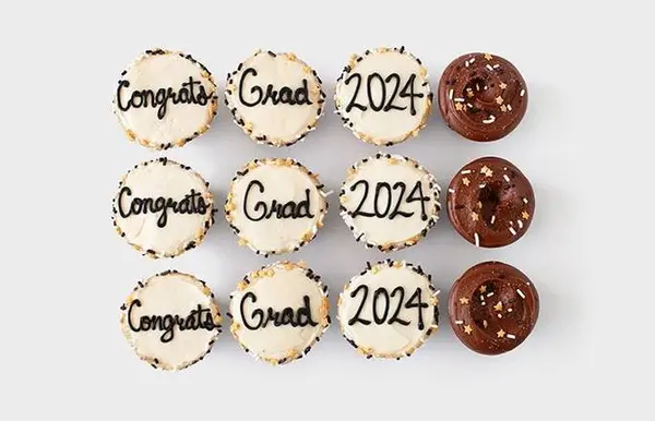 susiecakes - Congrats Grad Cupcake 12-box