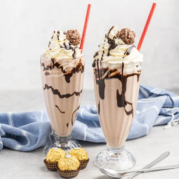 suto-cafe-dommasandra - FERRERO ROCHER SHAKE