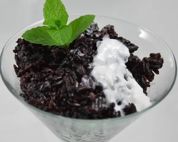 sweet-basil-thai-cuisine - Rice Pudding