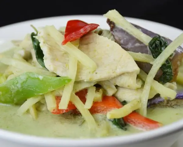 sweet-basil-thai-cuisine - #31 Green Curry