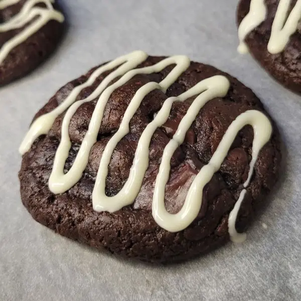 sweet-serenade - Double Chocolate Cookie
