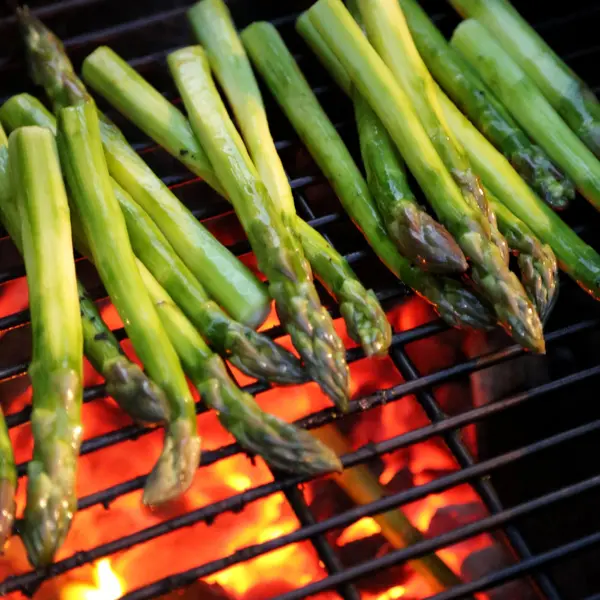 symphony-restaurant - Grill asparagus