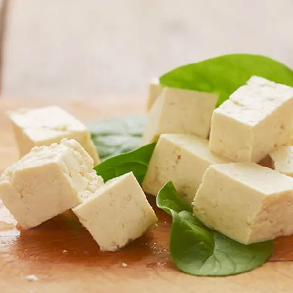 szerelmem-bisztro - BALZSAMECETES SALÁTA ASZALT PARADICSOMMAL, FENYŐMAGGAL