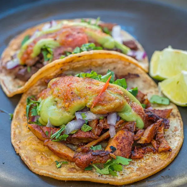 tacos-del-barrio - POLLO