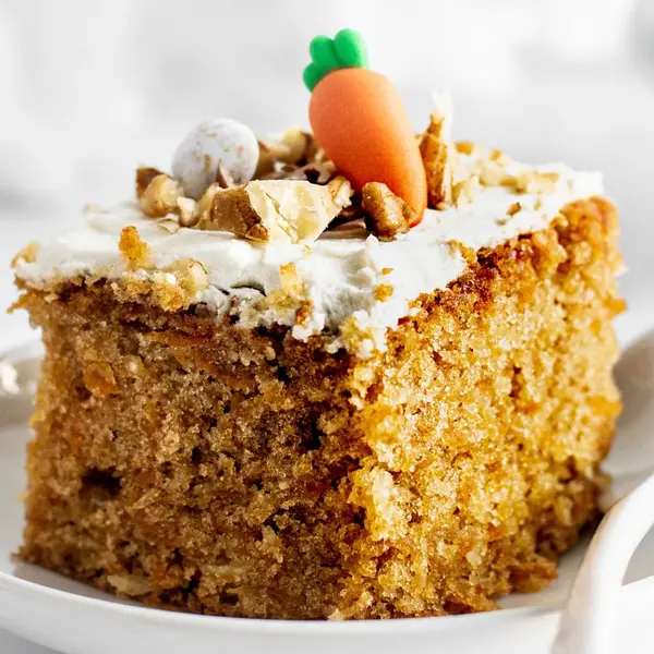 tahani-cafe-sweets - Carrot Cake