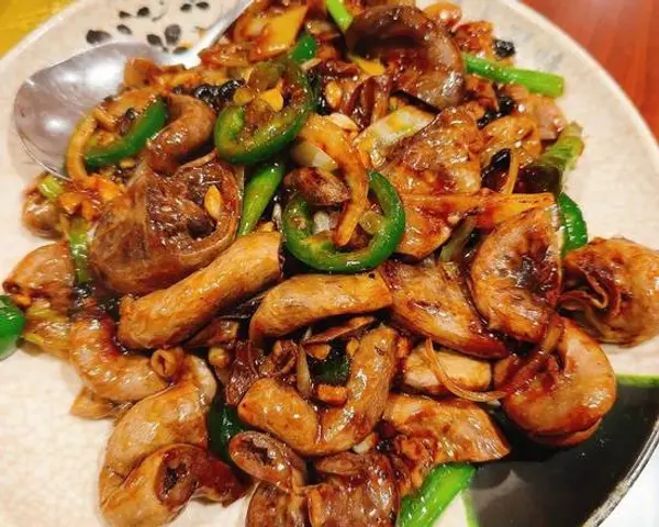 taishan-cuisine - 尖椒炒生肠Stir Fried Pork Uteri with Green Pepper