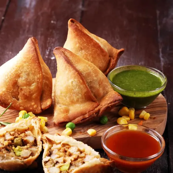 taj-mahal - Vegetable Samosas