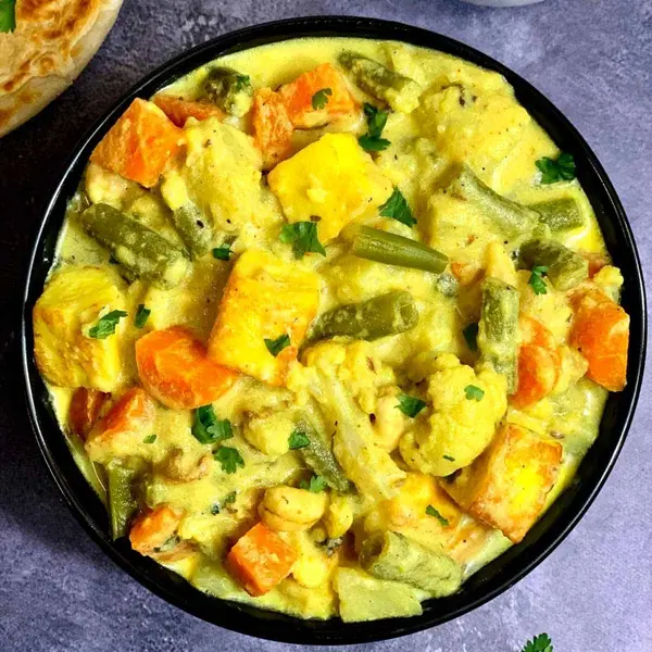 taj-mahal - Mixed vegetable korma