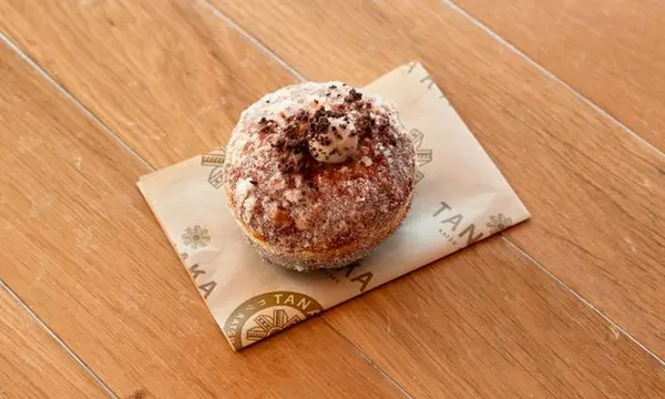 tanaka - Chocolate Cream Donut