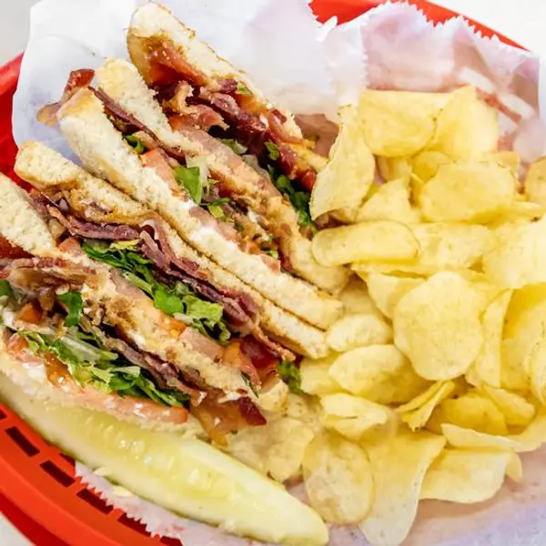 teds-market-delicatessen - BLT