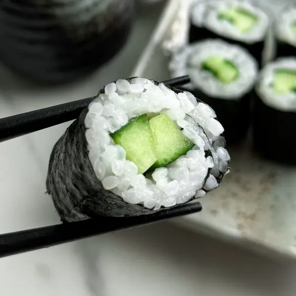 terrace-botanica - Cucumber Maki