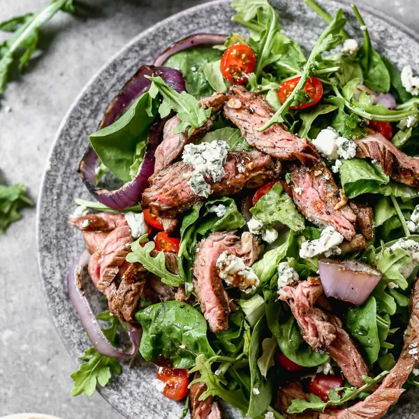 terrace-botanica - სტეიკ სალათი