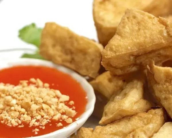 thai-basil-cart - Fried Tofu (เต้าหู้ทอด)