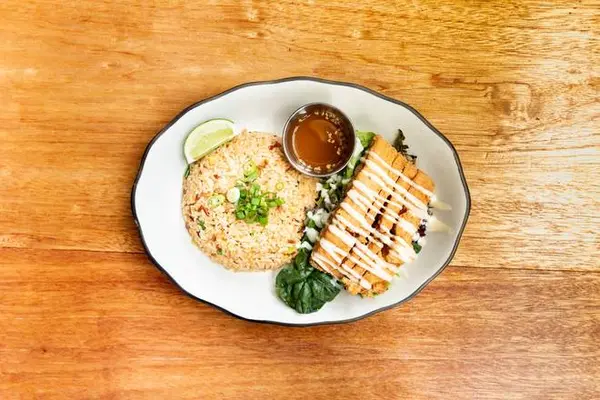 thai-peacock - 20.1. Garlic Fried Rice & Salmon