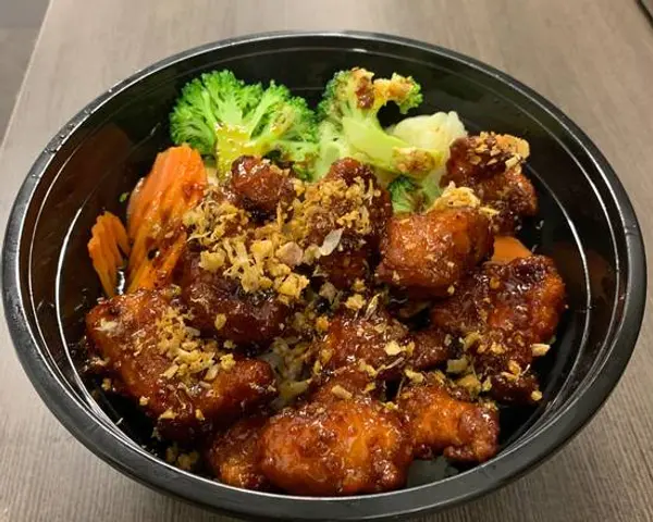 thaidash - B11 Crispy Chicken  Sweet Garlic. Bowl