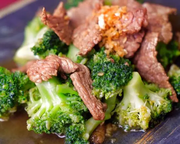 thaidash - SF8. Broccoli Stir-Fried