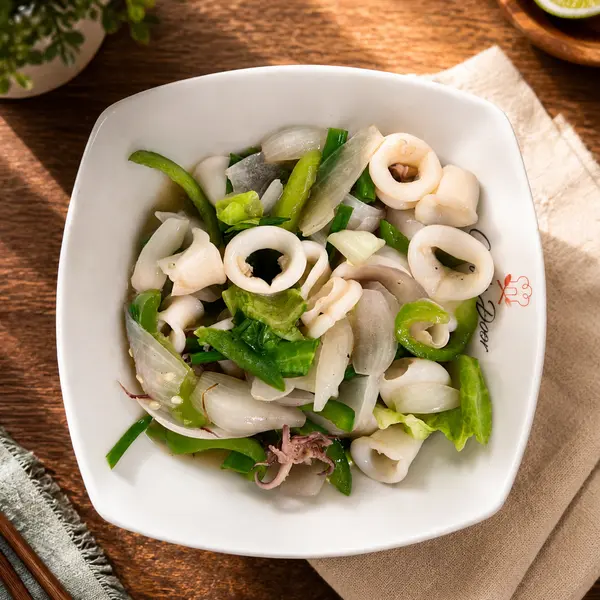 thaiora - Basil Calamari (1:2)