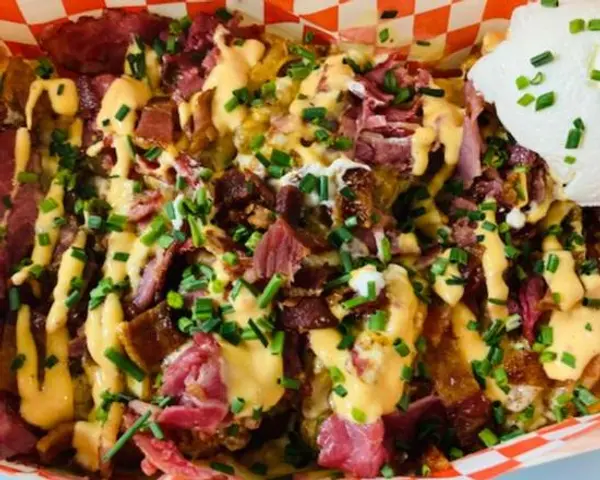 the-blt-shop-sandwiches-and-salads - BLT Loaded Pastrami Fries