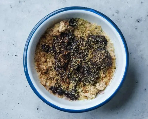 the-celery - Berry Compote Oatmeal