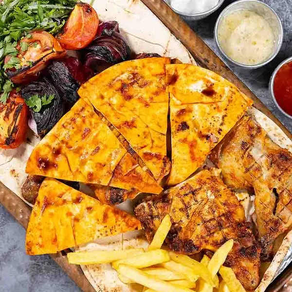 the-chill-lounge - نصف دجاج مشوي