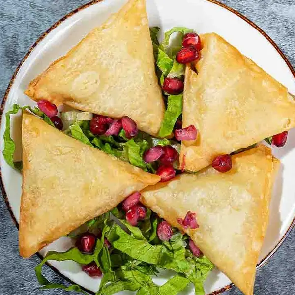 the-chill-lounge - سمبوسة جبنة