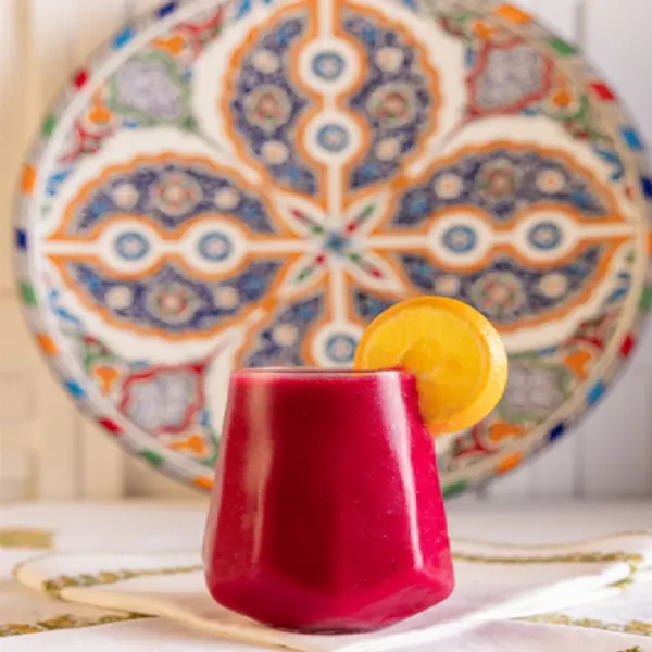 the-chill-lounge - عصير الشمندر مع البرتقال