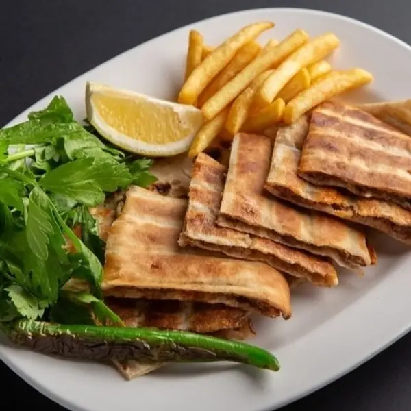 the-chill-lounge - عرايس لحم