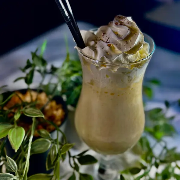 the-cloud-shisha-bar-dinner - ШЕЙК БАНАНОВ РАЗКОШ
