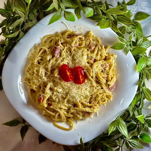 the-cloud-shisha-bar-dinner - SPAGHETTI CARBONARA