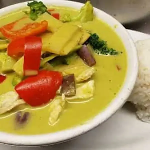 the-coconut-on-t - Green Curry