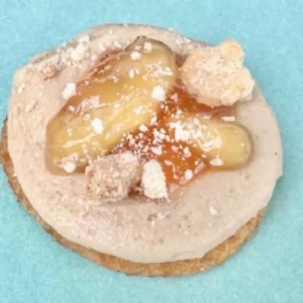 the-cookie-dough-cafe - Frosted Apple Pie Cookie