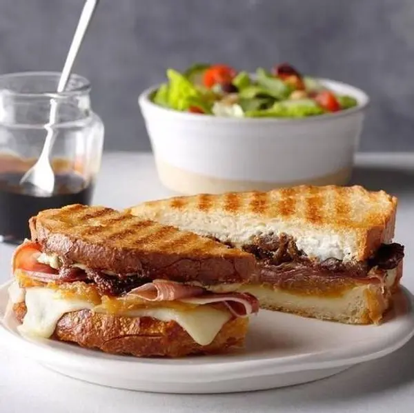 the-epicurean-trader - Cortlandia Panini