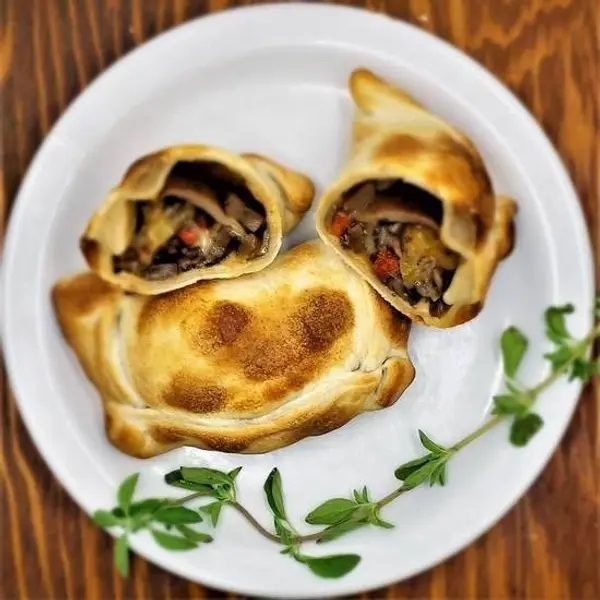 the-epicurean-trader - Mushroom Empanada