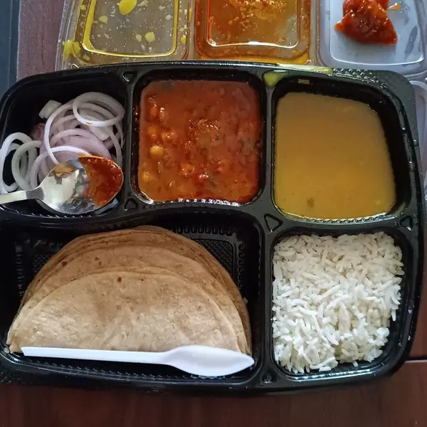 the-flavour-of-nature - Regular Thaali