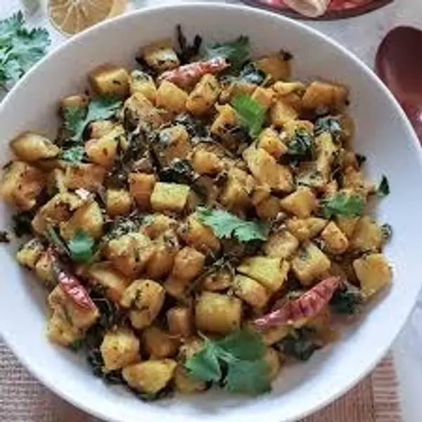 the-indian-kitchen - Alu Chaat / Potato Chaat