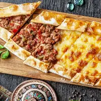 the-mediterranean-deli-turk - Turkish Pide