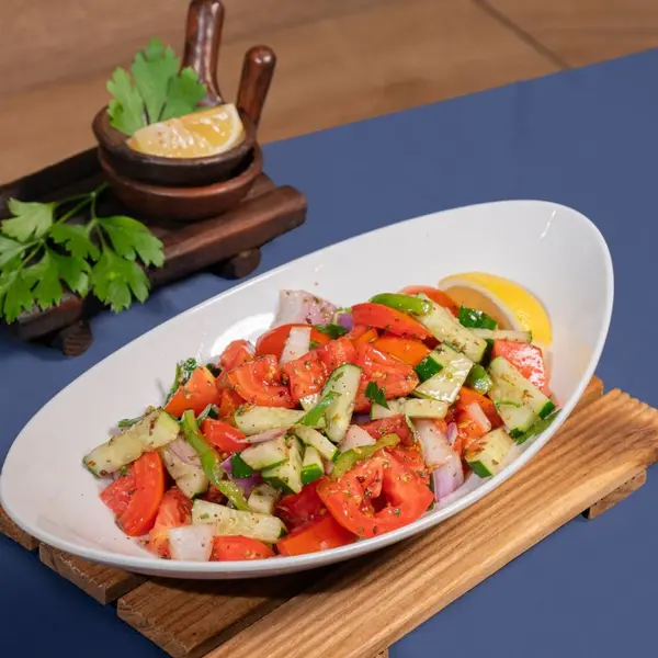 the-mediterranean-deli-turk - Coban Salad