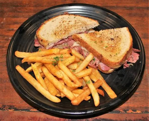 the-new-spot-on-polk - Classic Reuben