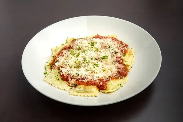 the-old-spaghetti-factory - Spinach & Cheese Ravioli