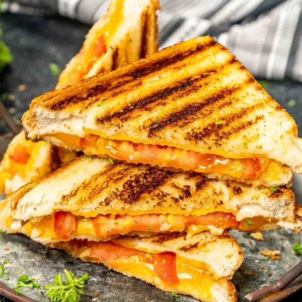 the-retro - Cheesy Grilled Sandwich