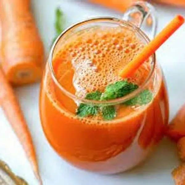 the-rice-and-the-noodle-doha - Cold press juice (carrot)