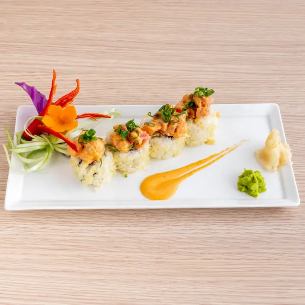 the-rice-and-the-noodle-doha - Volcano Roll-4 Pcs